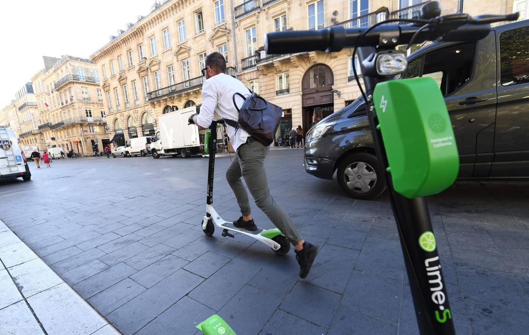 Lime Electric Scooters Sudden Braking Caused By A Bug Gadgetheory