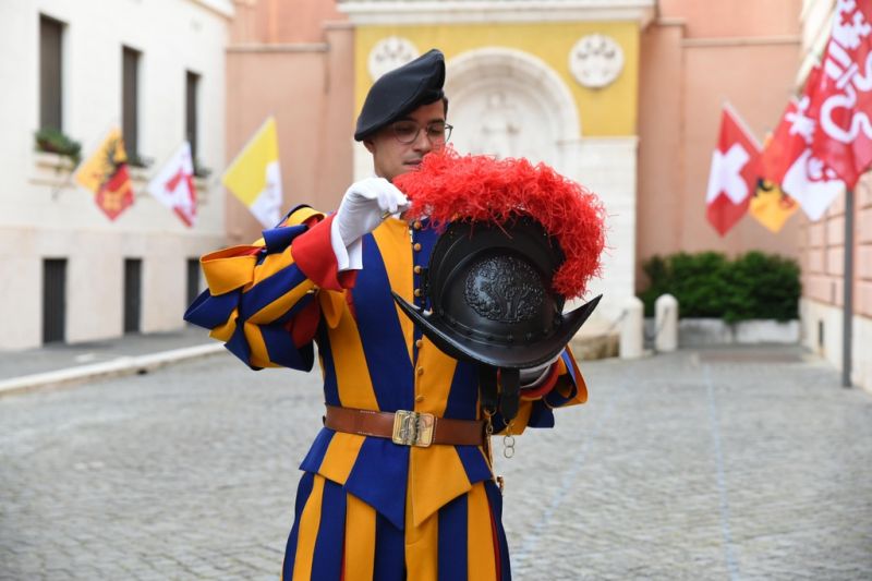 Swiss Guards New Helmets