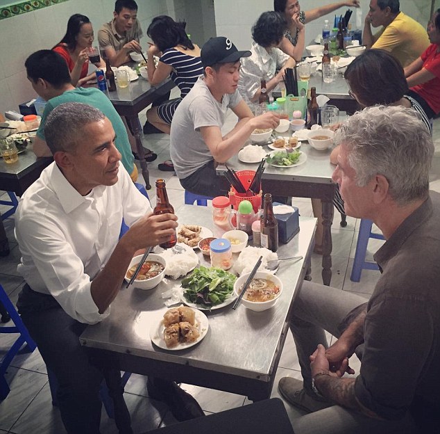 President Obama At Vietnam Restaurant