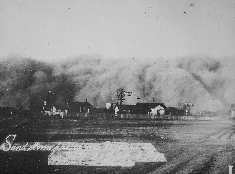 Dust Storm Approaches