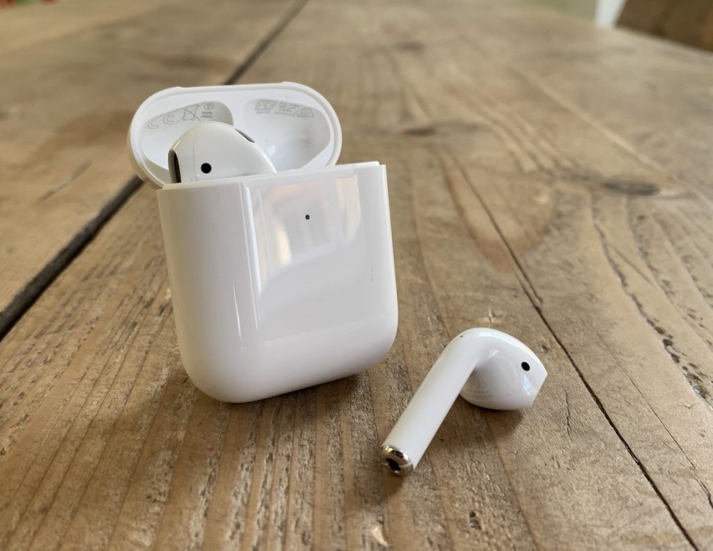 Apple AirBuds