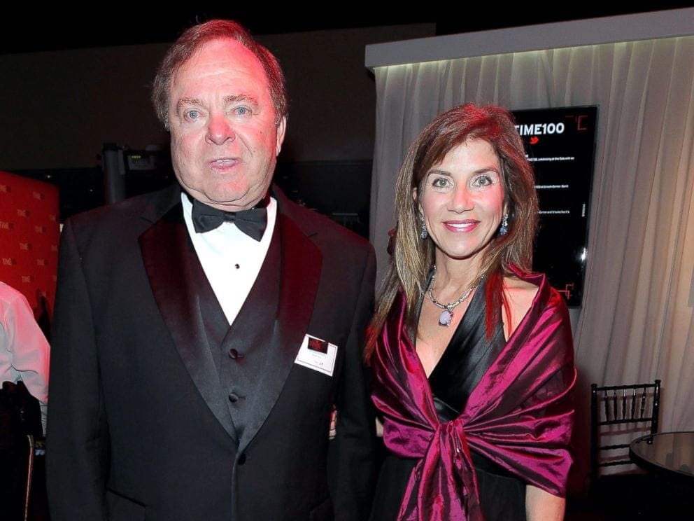 Harold Hamm & Sue Ann Arnall – $974.8 Million