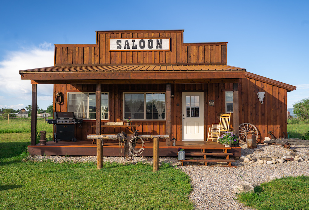 Western Saloon