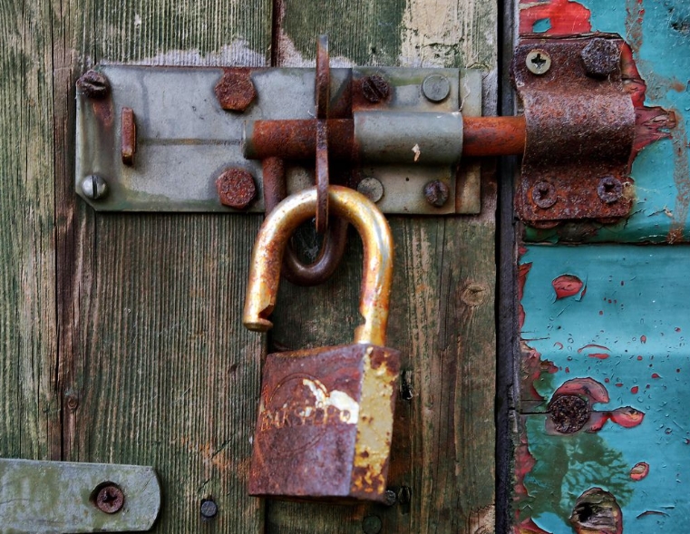 Opening Rusted Locks