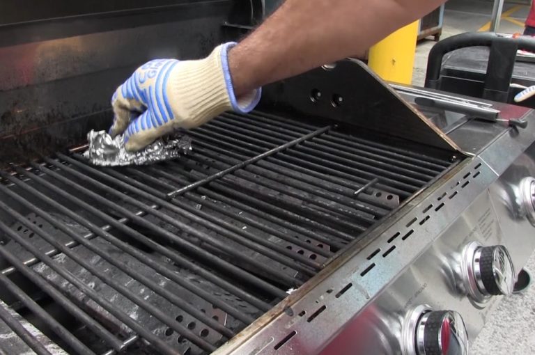 Cleaning The Grill