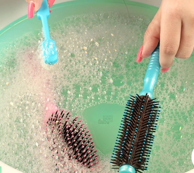 Cleaning Brushes