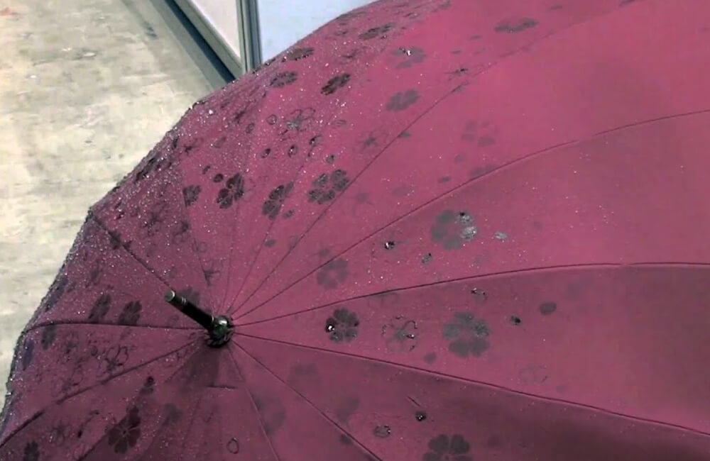 Color Changing Umbrellas