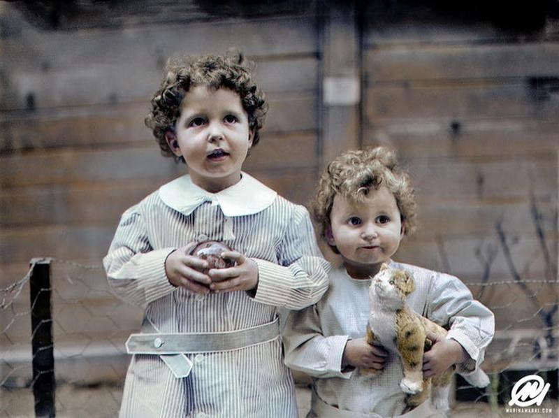 Titanic Orphans 1912