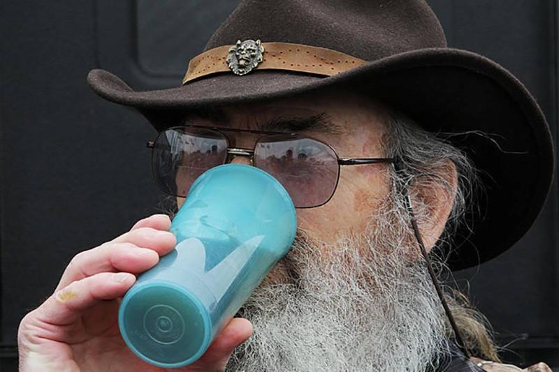 Si’s Blue Cup